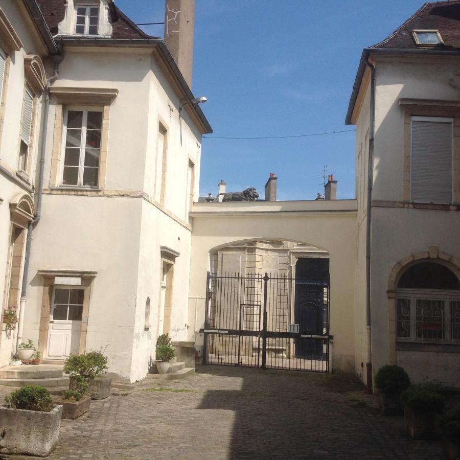 Апартаменты Flat Dijon Down Town Экстерьер фото