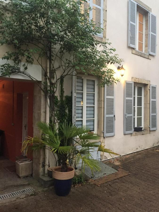 Апартаменты Flat Dijon Down Town Экстерьер фото